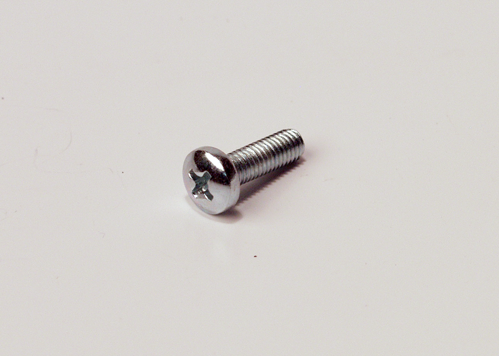 10-32 Rack Screw 