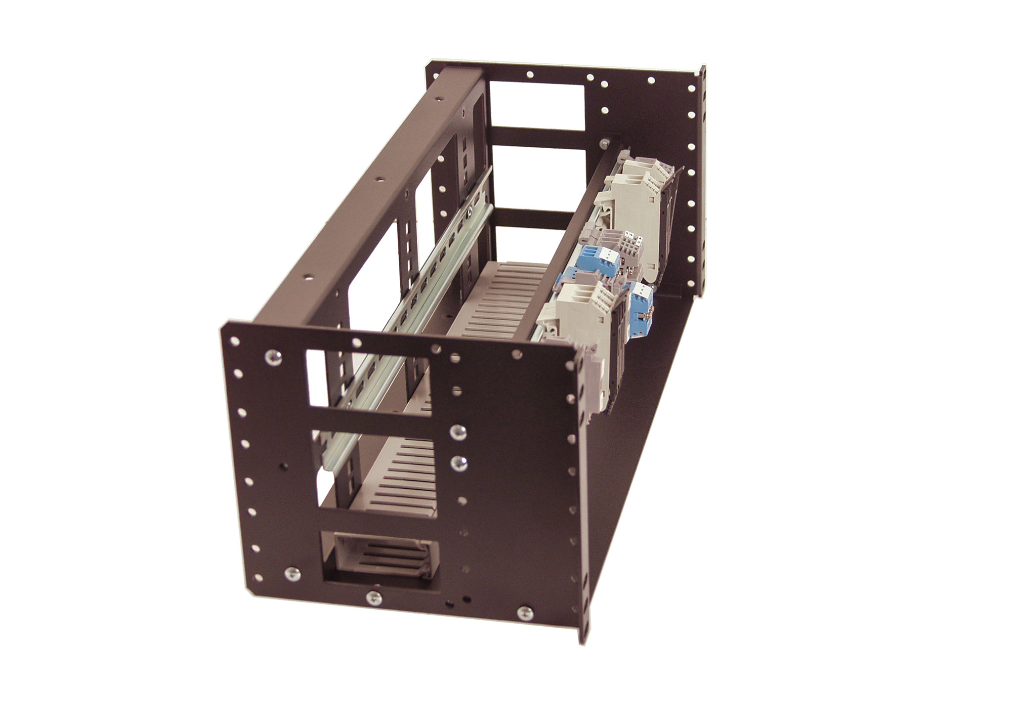 4U Fully enclosed din rail panel