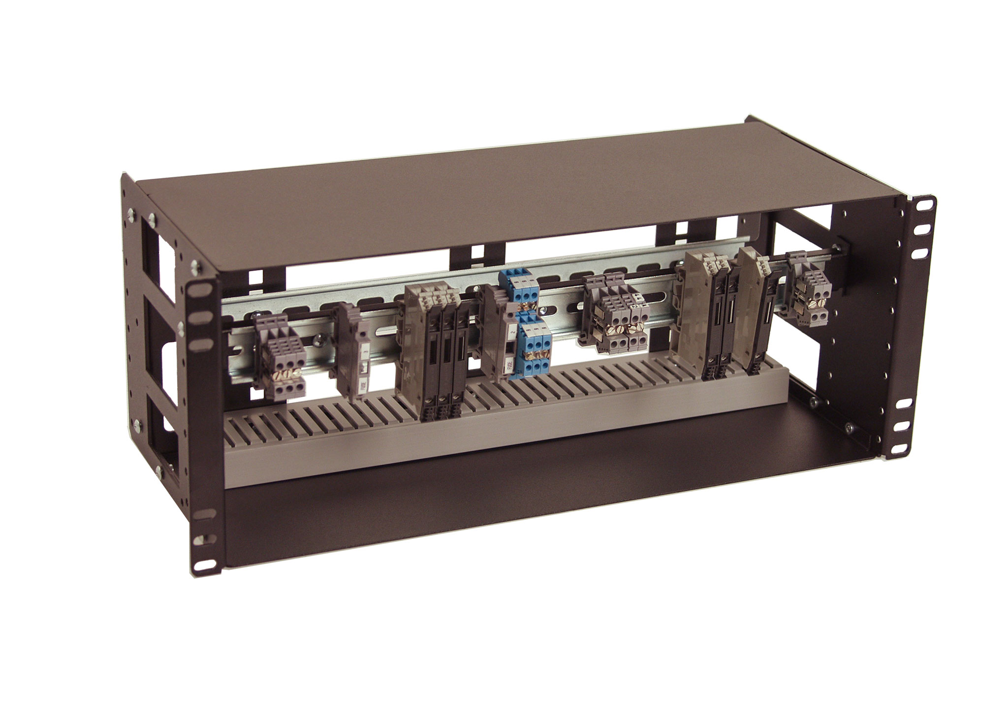 4U Fully enclosed din rail panel